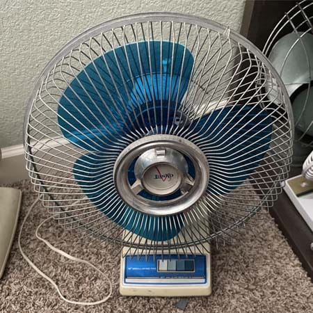 Quạt không quay (đảo chiều) được