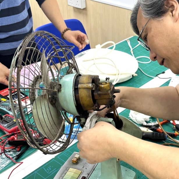 Bảo Dưỡng Vệ Sinh Quạt 24/24