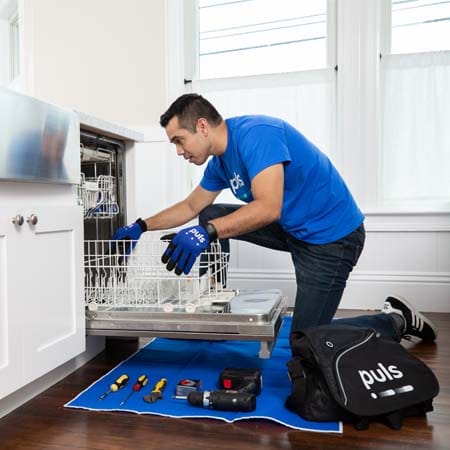 Máy bị rò rỉ nước ra sàn