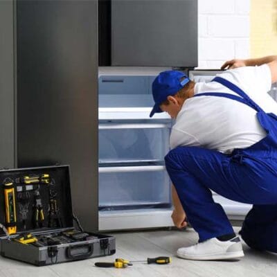 Tủ Đông Tủ Mát Bị Đóng Tuyết (Bám Tuyết) Dày Đặc