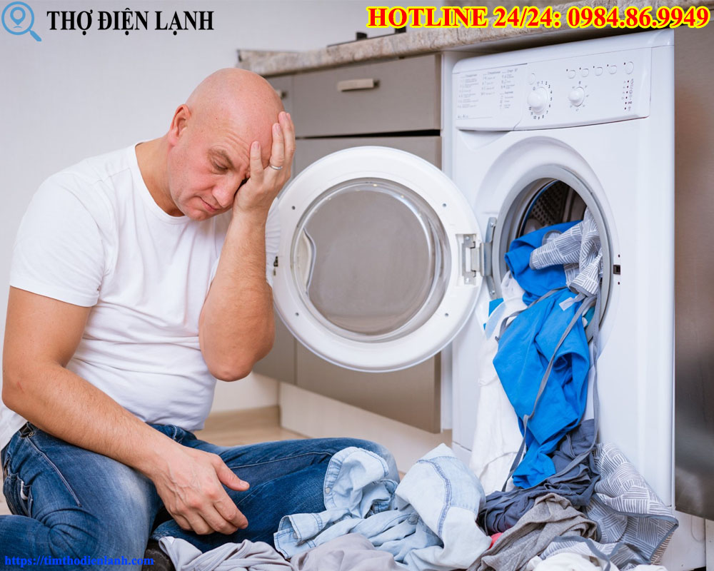 Máy giặt AEG bật nguồn nhưng không hoạt động
