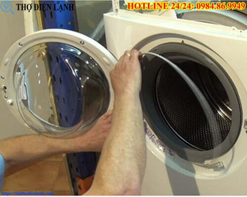 Máy giặt AEG bị tràn nước