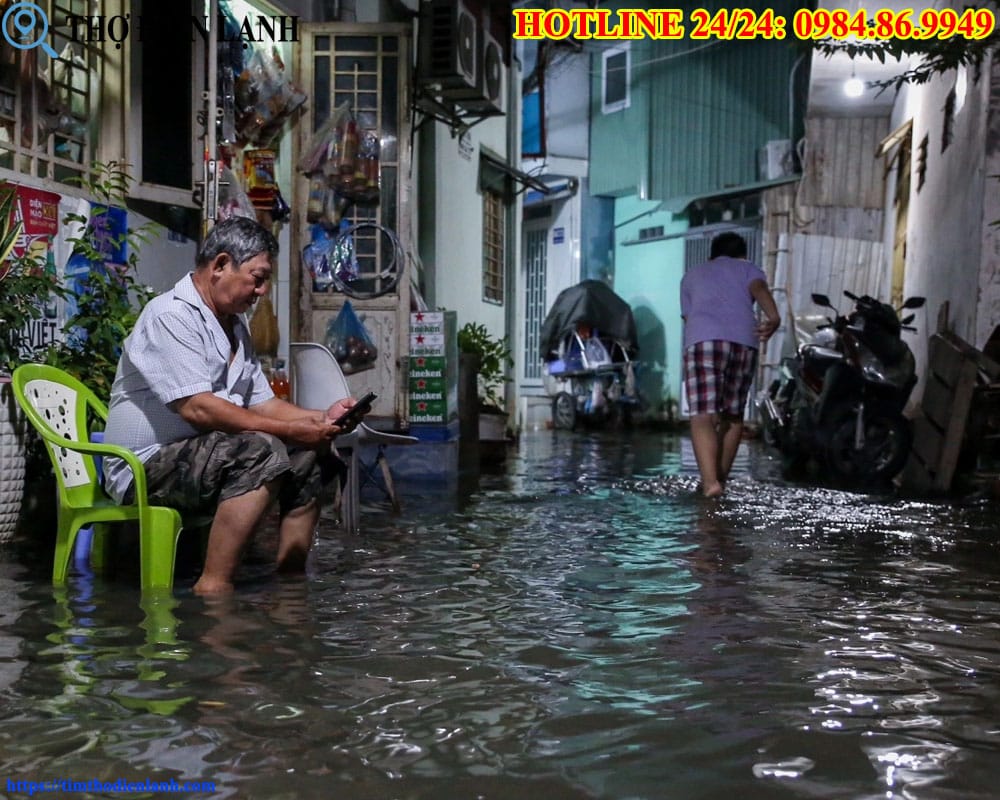 Máy giặt Aqua bị ngập nước