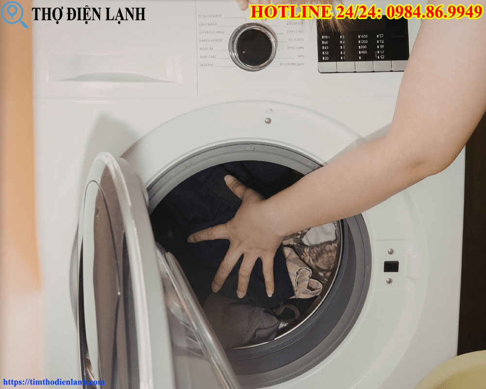 Máy giặt Comfee’ bật nguồn nhưng không hoạt động