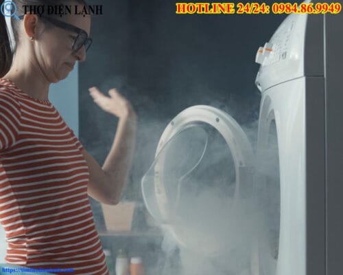 Máy giặt Panasonic có mùi khét
