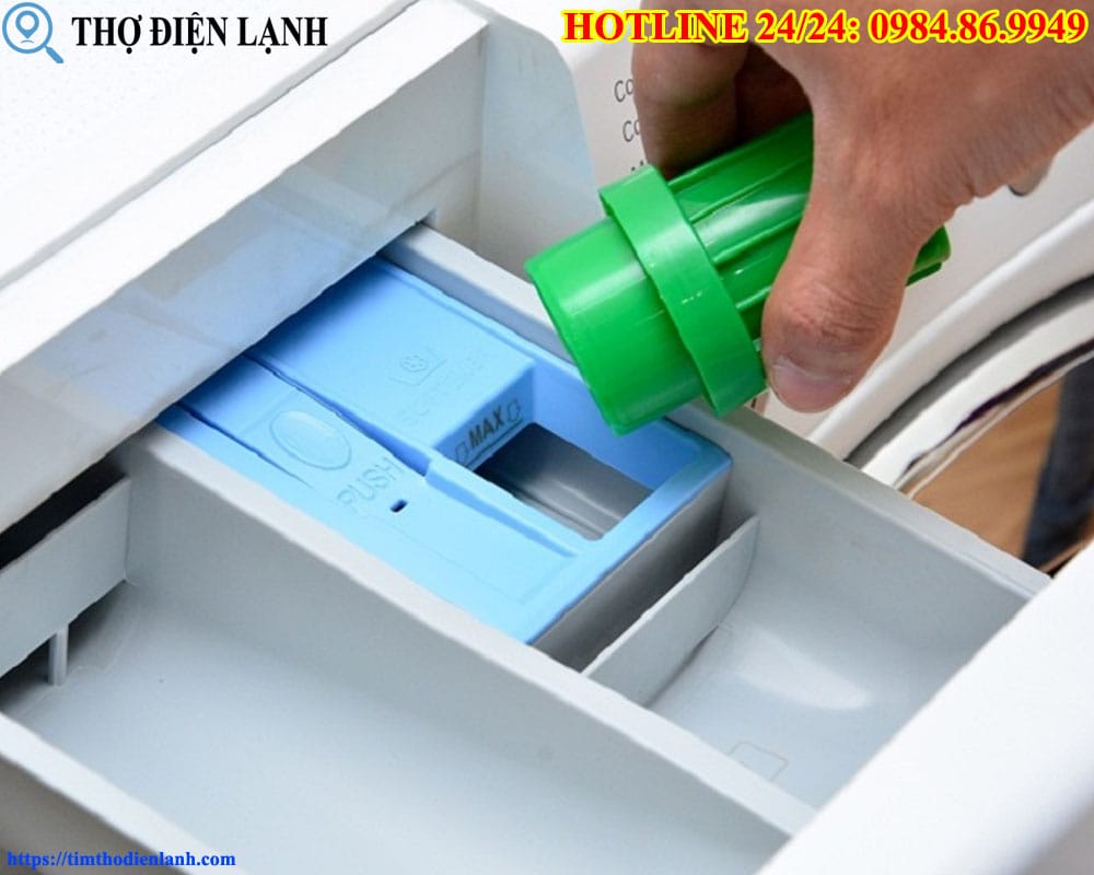 Máy giặt bị tràn nước