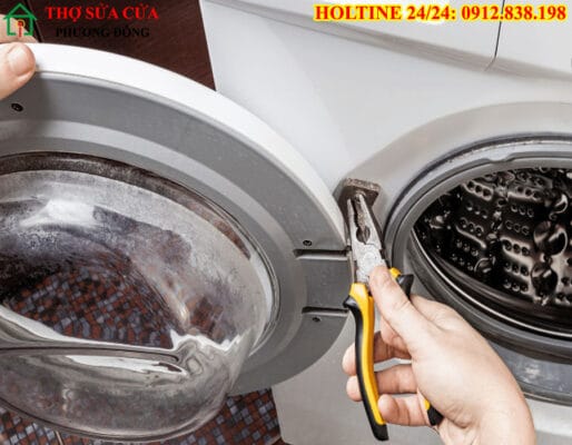 Máy giặt không đóng được cửa