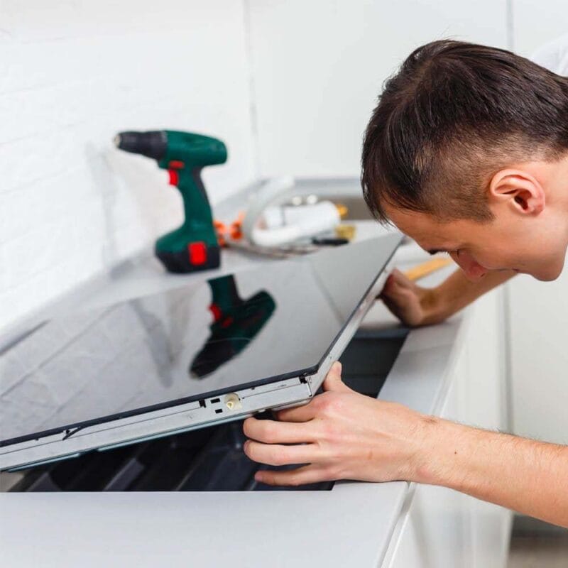 Thợ sửa bếp từ, hồng ngoại tại nhà