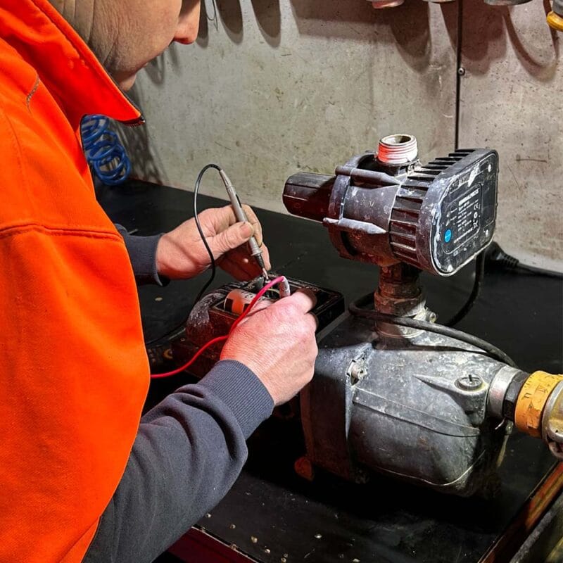 Thợ sửa máy bơm nước gần nhất