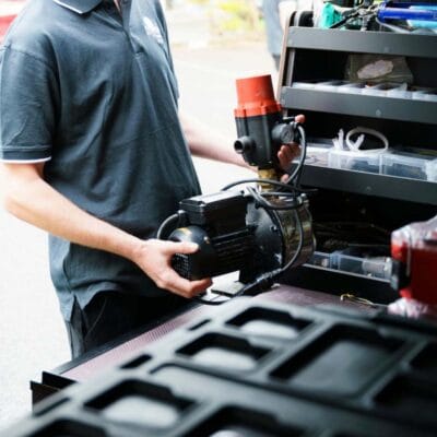 Thợ sửa máy bơm nước tại nhà uy tín