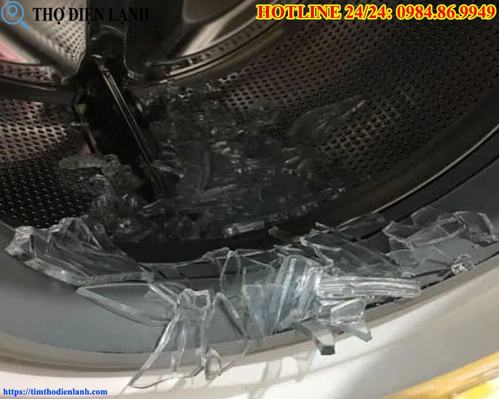 Cửa kính máy giặt Beko bị vỡ