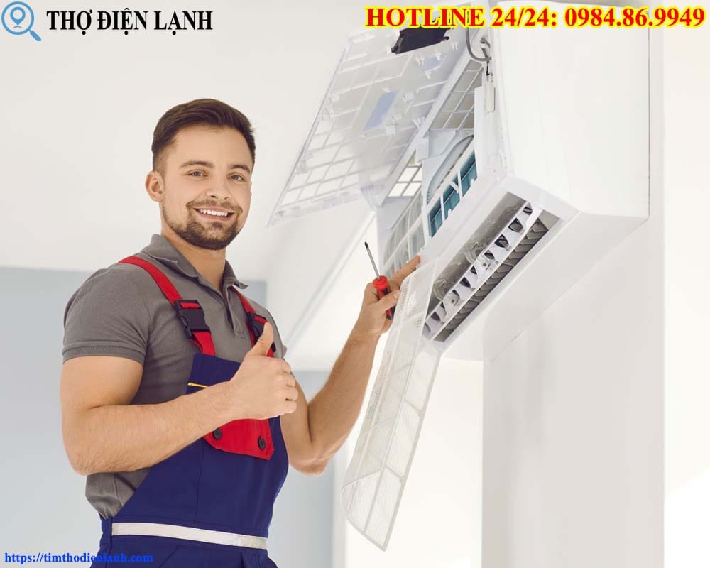 Điều hòa sharp nháy đèn