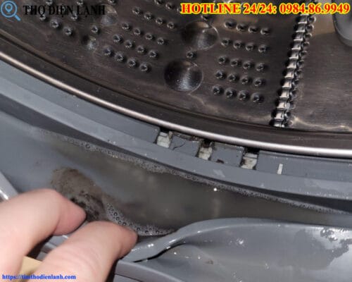 Gioăng máy giặt AEG bị rỉ nước