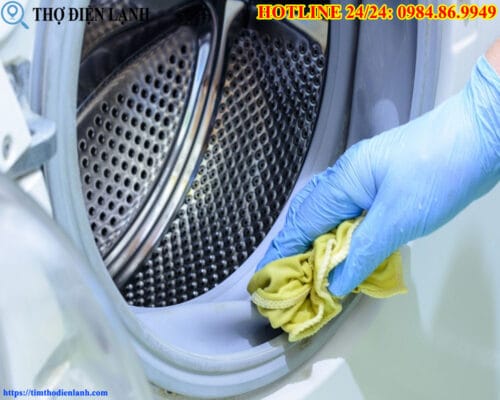 Gioăng máy giặt Comfee’ bị rỉ nước