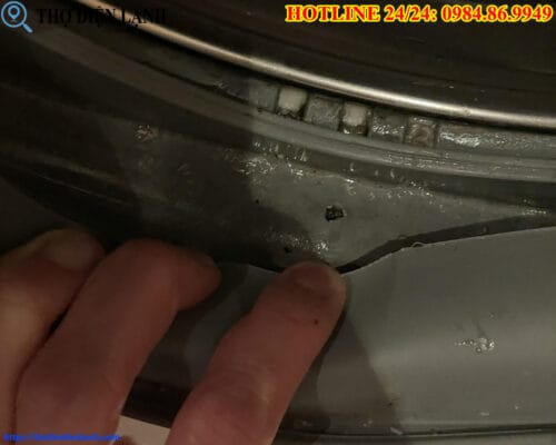Gioăng máy giặt Hitachi bị rỉ nước