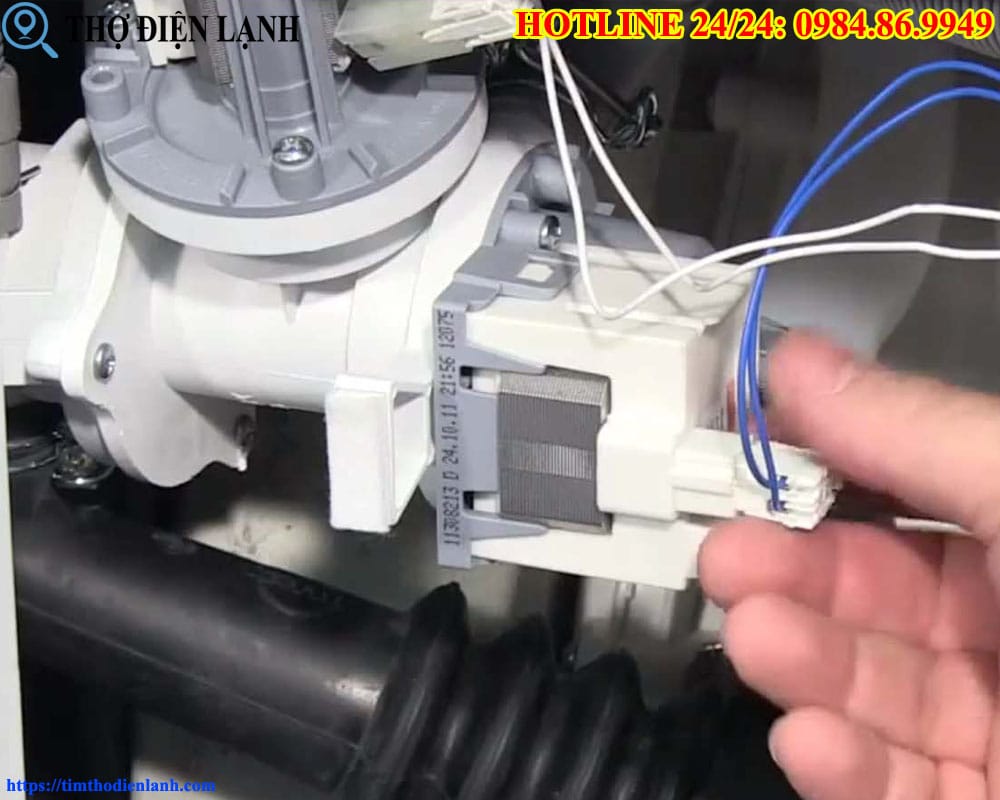Lỗi motor máy giặt Ariston