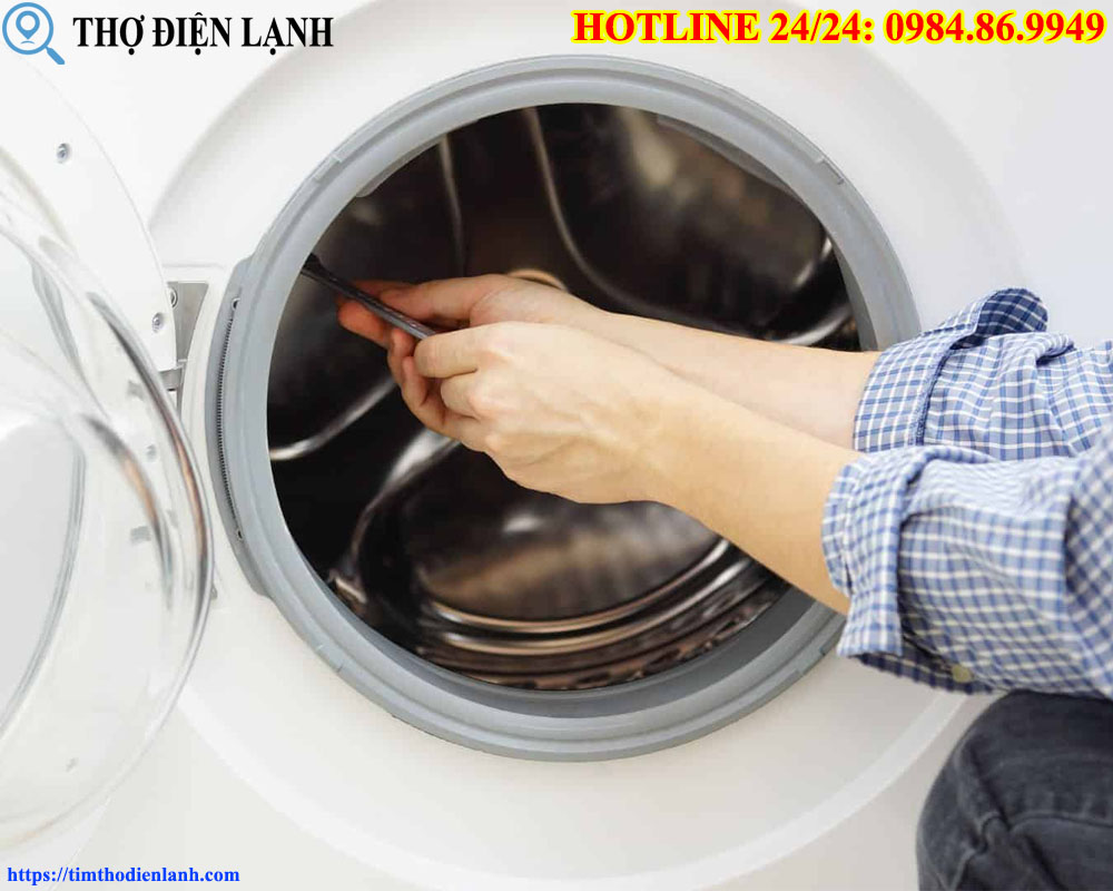 Lồng máy giặt Miele bị thủng