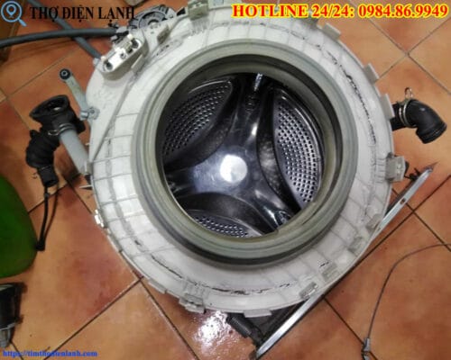 Lồng máy giặt Panasonic bị thủng