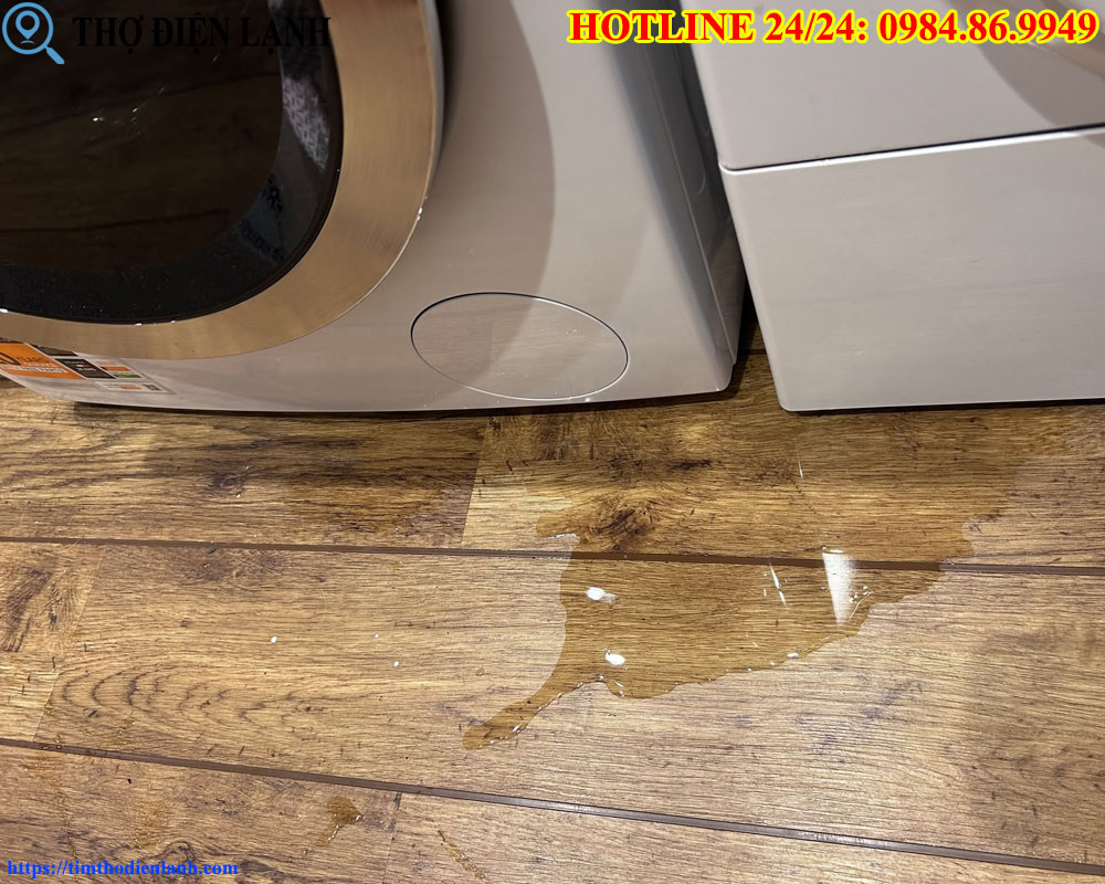 Máy giặt AEG bị rò nước