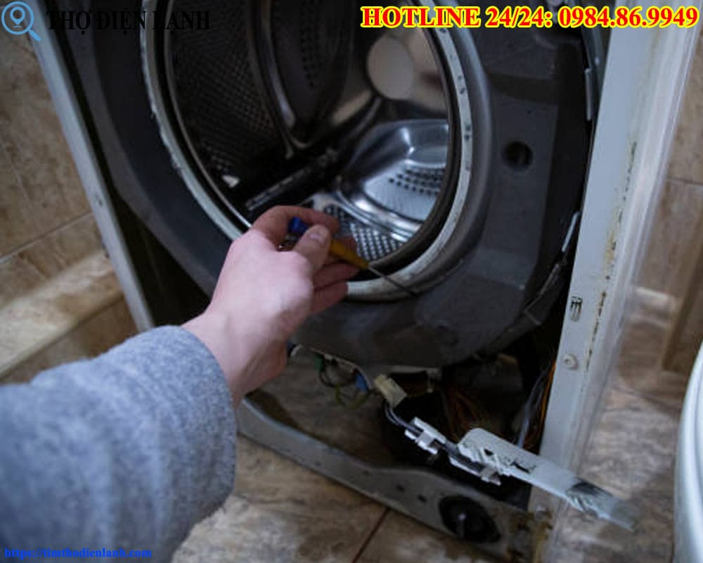 Máy giặt Beko vừa vắt vừa xả nước