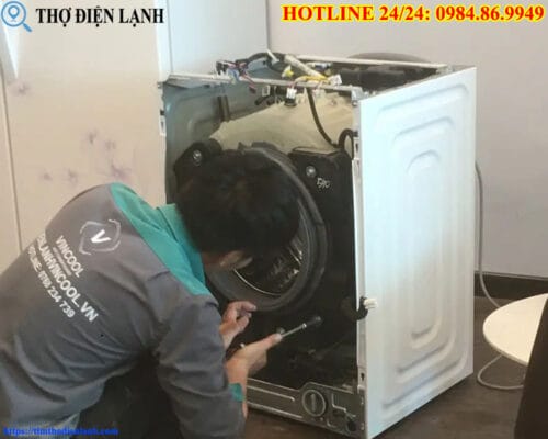 Máy giặt Comfee’ bị chạm mạch