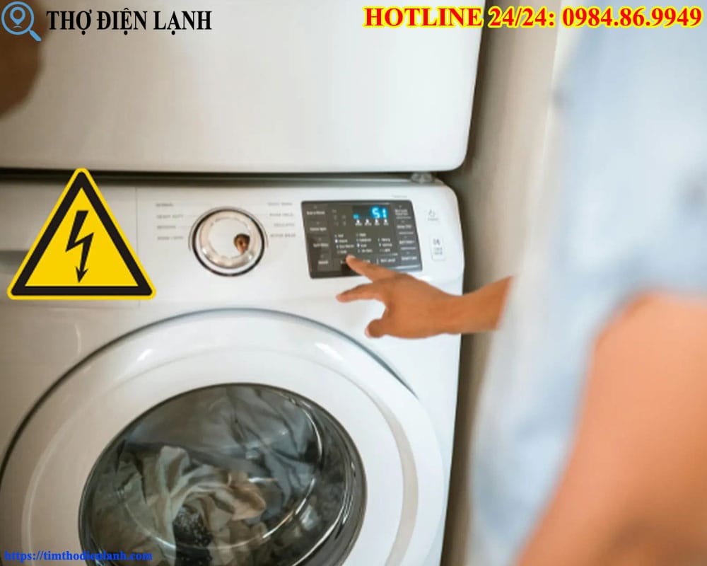 Máy giặt Electrolux bị chạm mạch