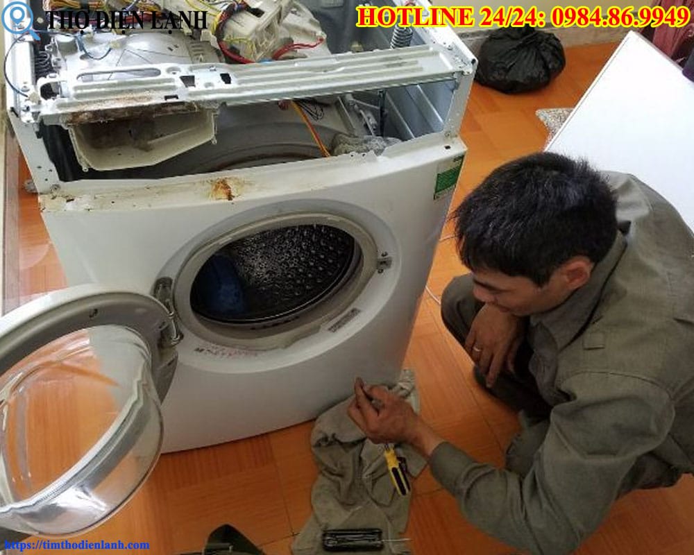 Máy giặt Indesit bị chạm mạch