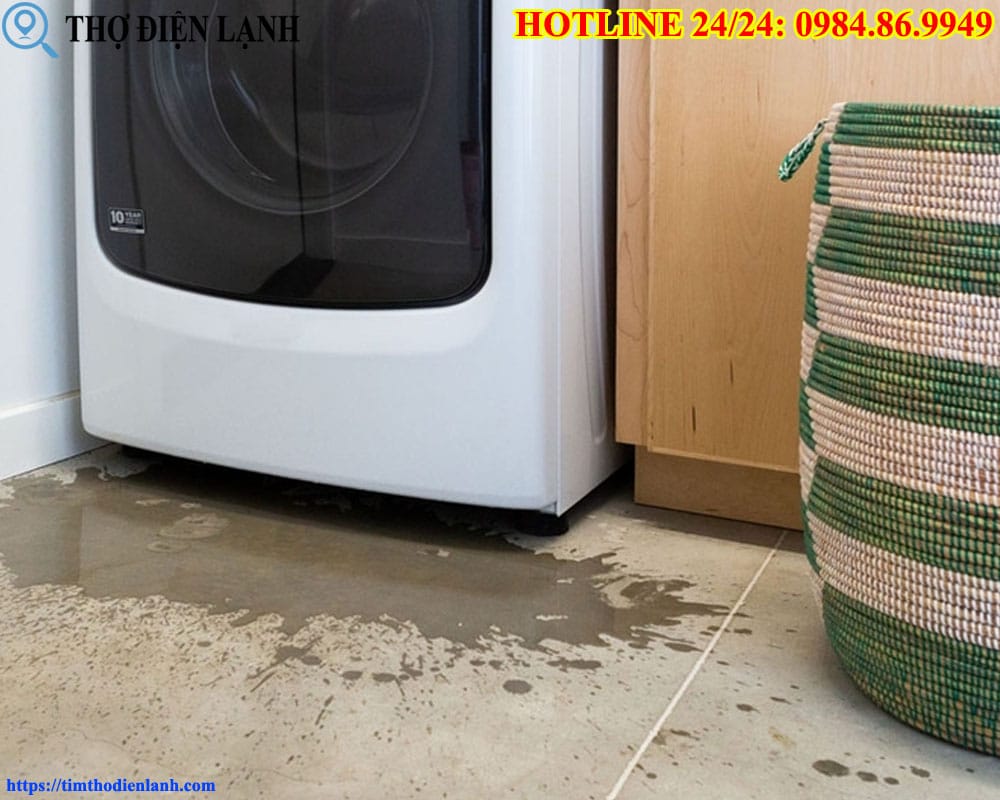 Máy giặt Miele bị rò nước ở chân