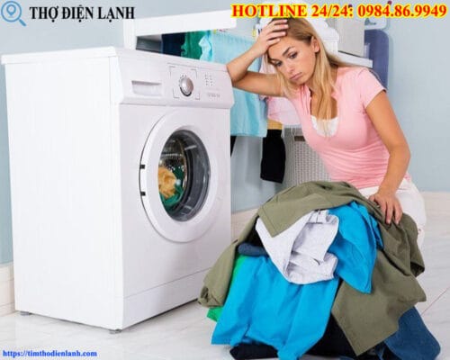 Máy giặt Nagakawa vừa vắt vừa xả nước