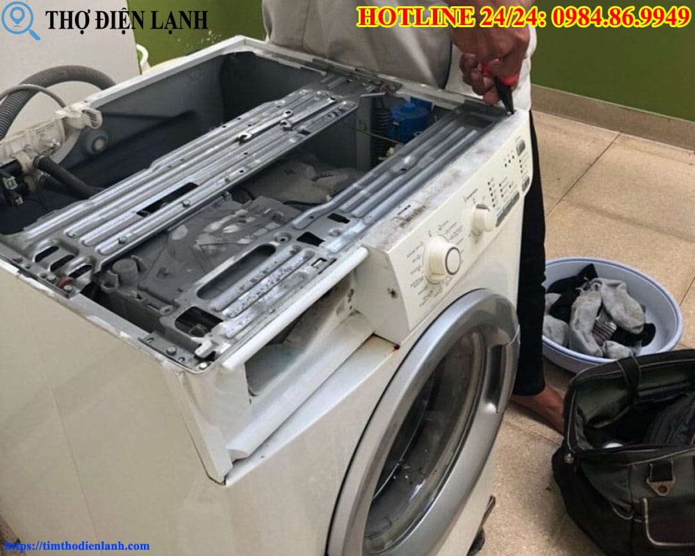 Nhện lồng máy giặt Kangaroo hư hỏng