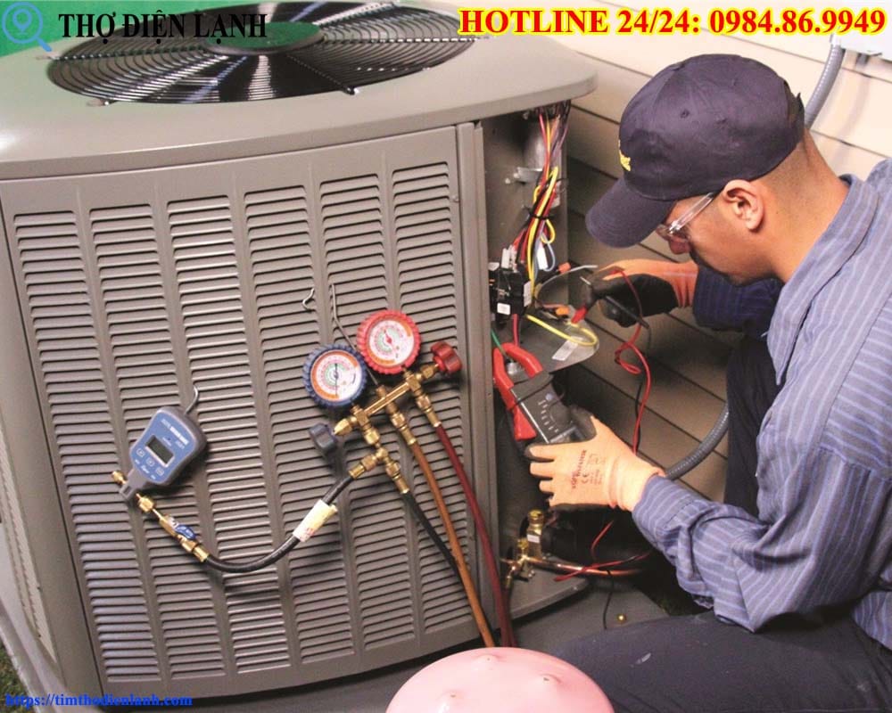 Sửa Điều hòa FUJITSU đóng tuyết