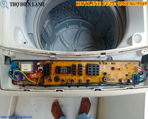 Sửa máy giặt Midea bị liệt phím