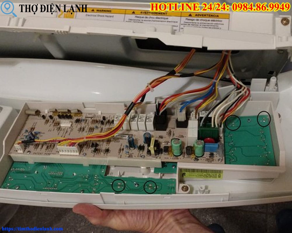 Sửa máy giặt Nagakawa bị liệt phím