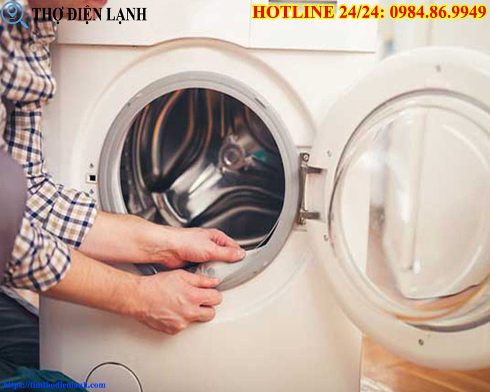 Sửa máy giặt Toshiba bị chảy nước