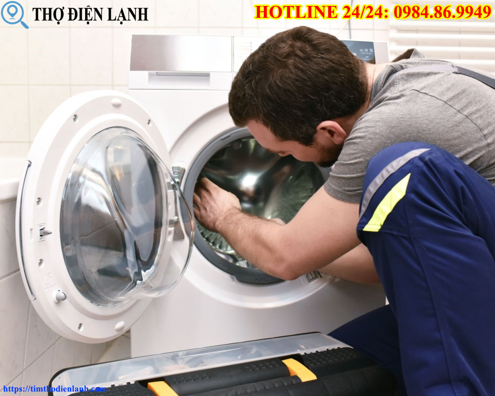 Tắt máy giặt Comfee’ mà nước vẫn chảy