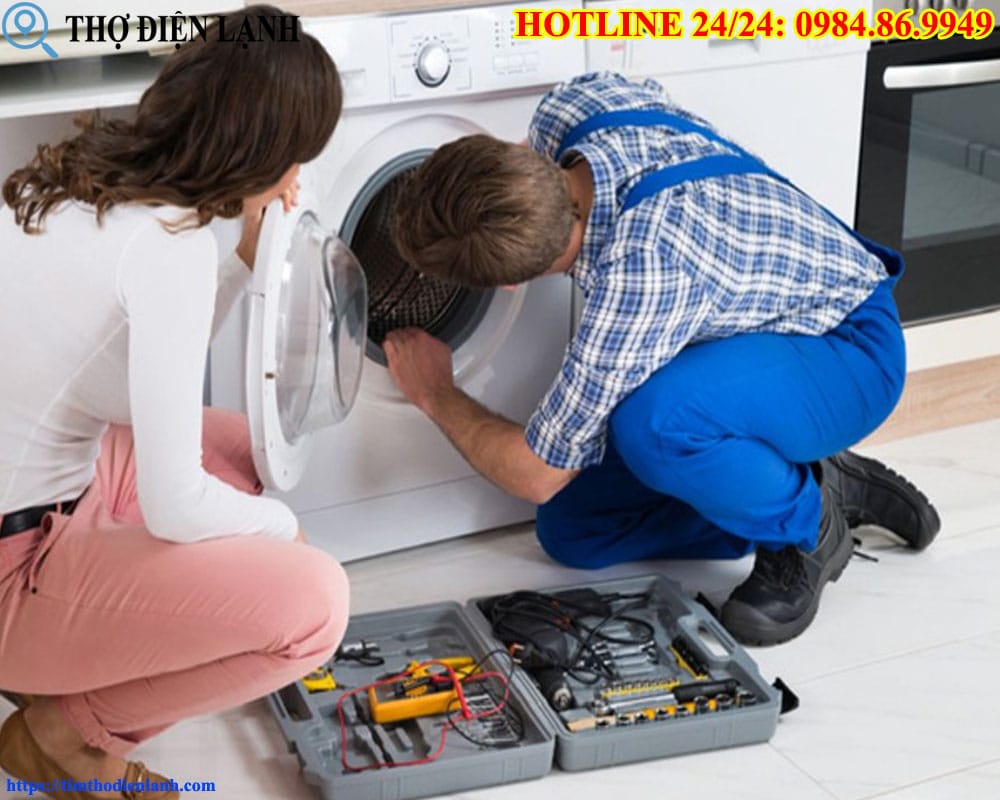 Tắt máy giặt Electrolux mà nước vẫn chảy