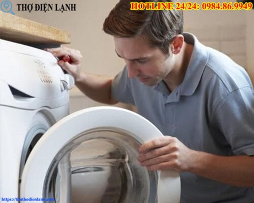 Tắt máy giặt Siemens mà nước vẫn chảy