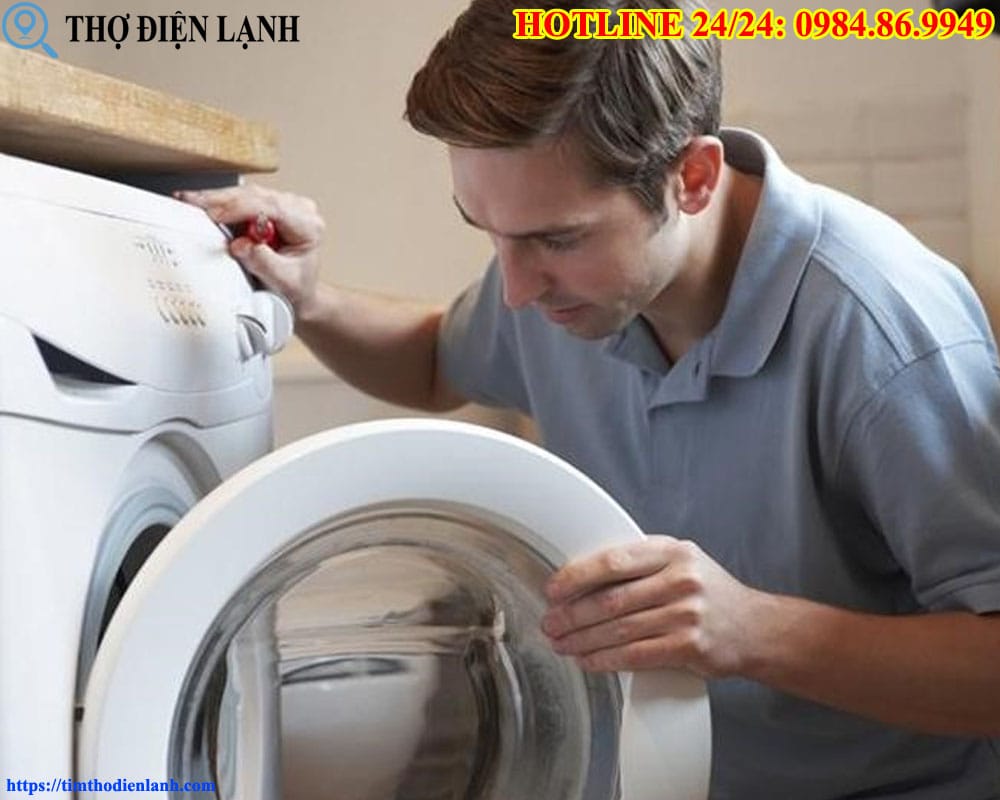 Tắt máy giặt Siemens mà nước vẫn chảy