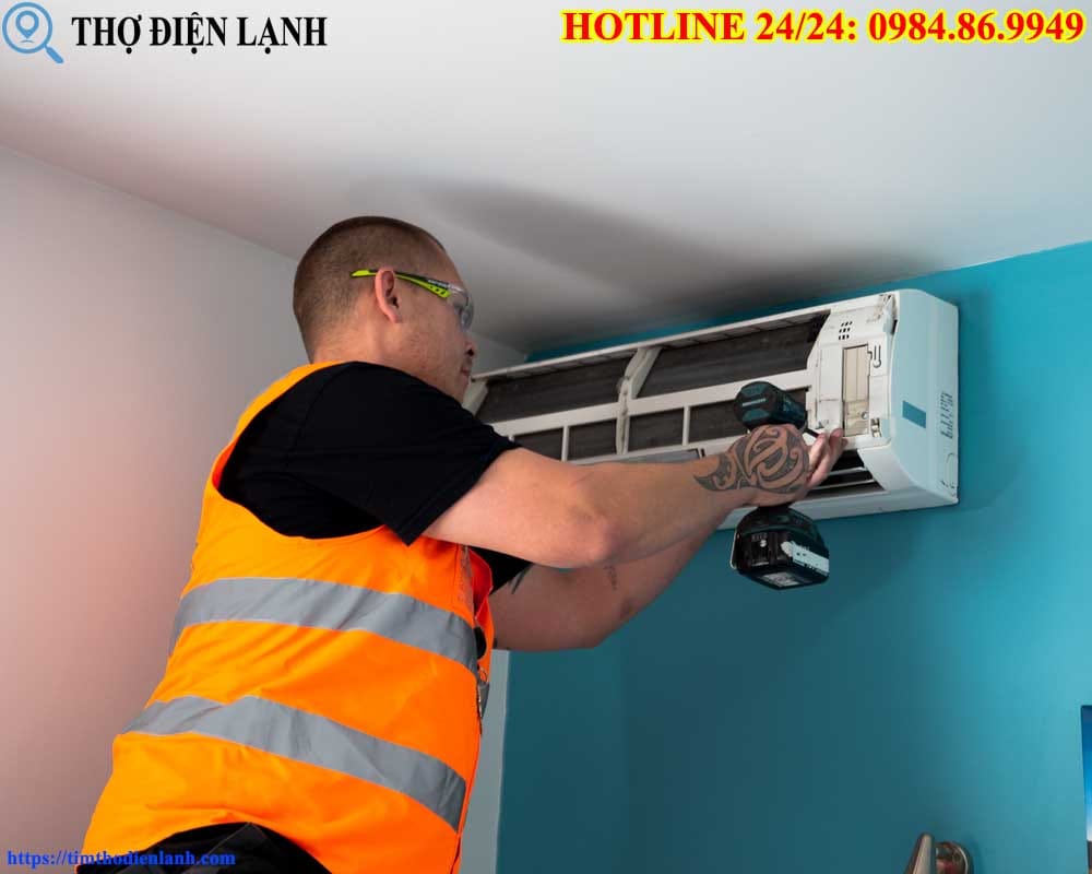 Thay gas điều hòa midea