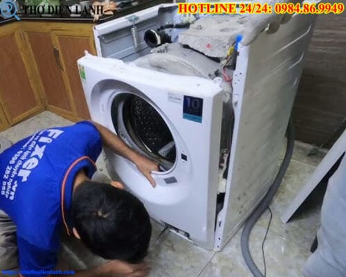 Thay lò xo máy giặt Comfee’