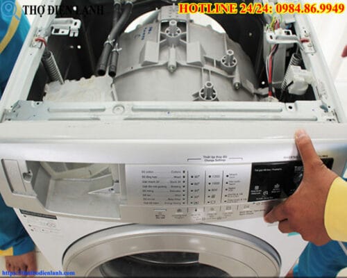 Thay lò xo máy giặt Haier