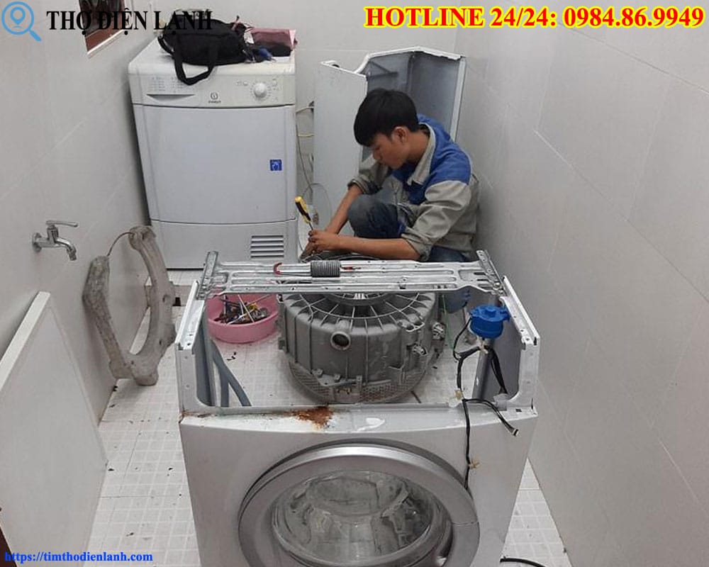Thay lò xo máy giặt Indesit
