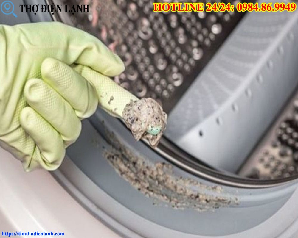 Thay phớt cửa máy giặt Comfee’