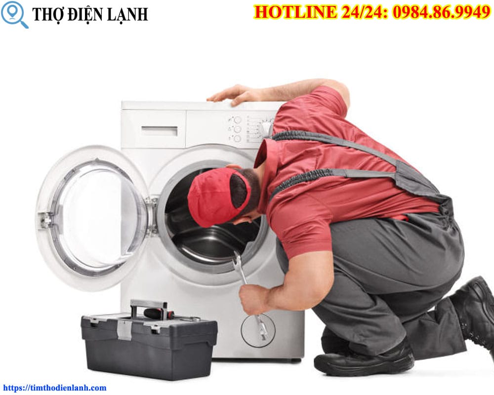 Thay phớt cửa máy giặt Sharp