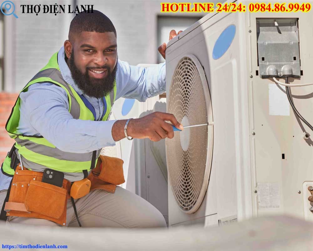 Thay quạt dàn nóng midea