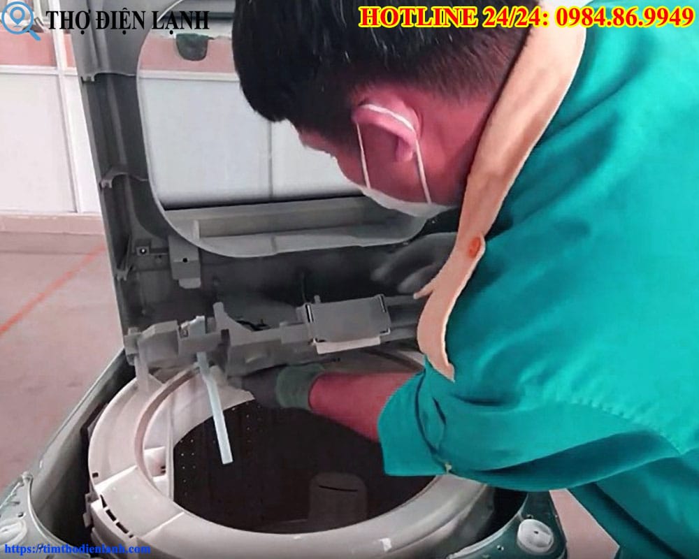 Thay van cấp nước máy giặt LG