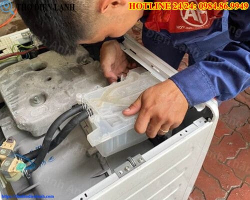 Thay van cấp nước máy giặt Samsung