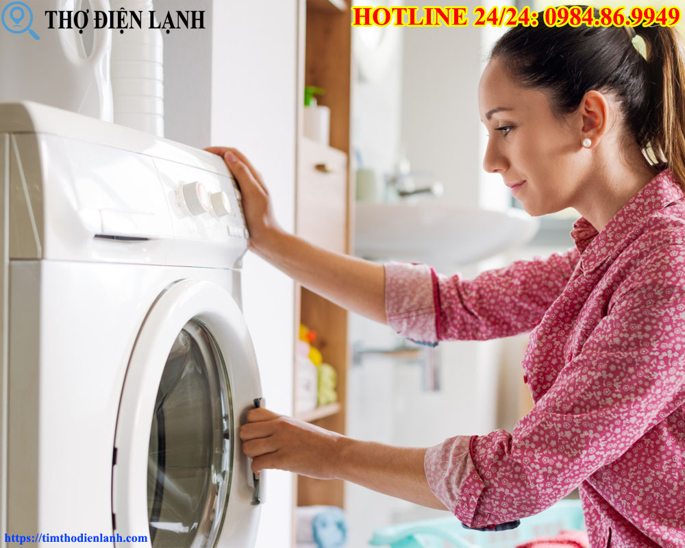 máy giặt Comfee’ báo lỗi liên tục