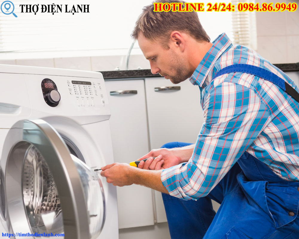 máy giặt Funiki vừa cấp nước vừa xả