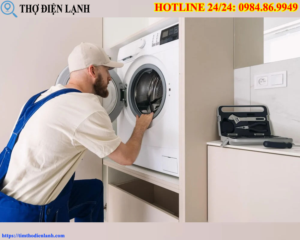 máy giặt Midea vừa cấp nước vừa xả